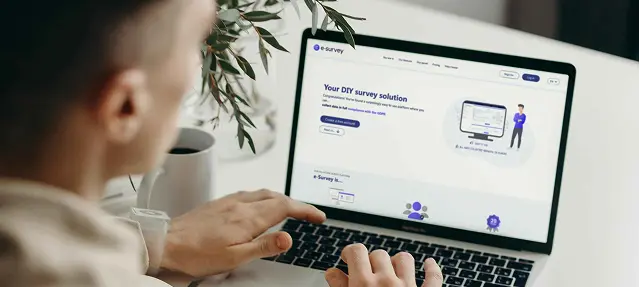 Piattaforma fai-da-te e-Survey